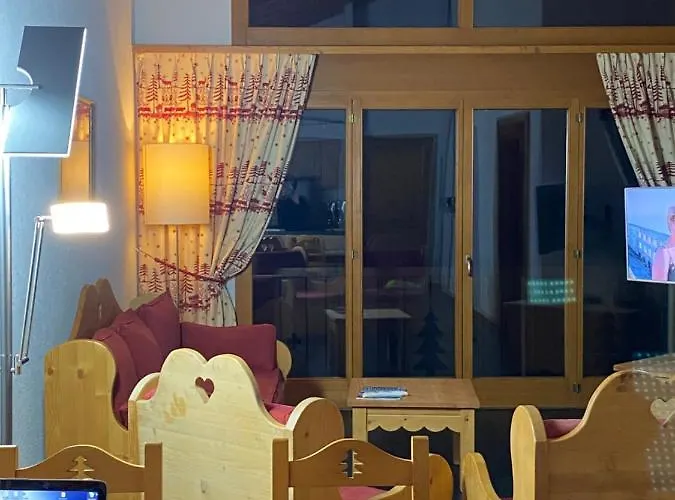 Апартаменты Mountain Apartment. Валь-Д'илье