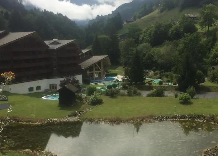 Апартаменты Mountain Apartment.