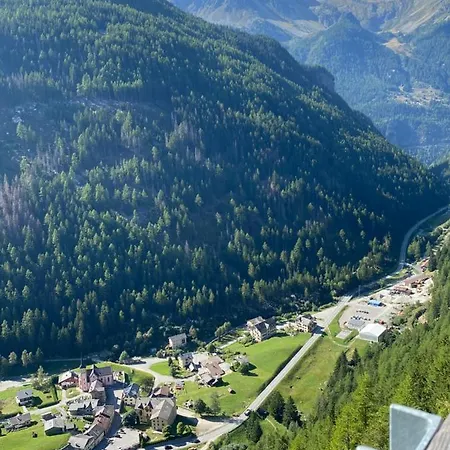 Mountain Apartment. Daire *