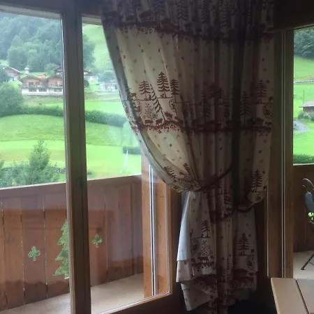 Mountain Apartment. アパート ヴァル＝ディリエ